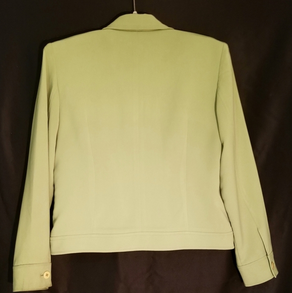 Jacket - Picture 2 of 5